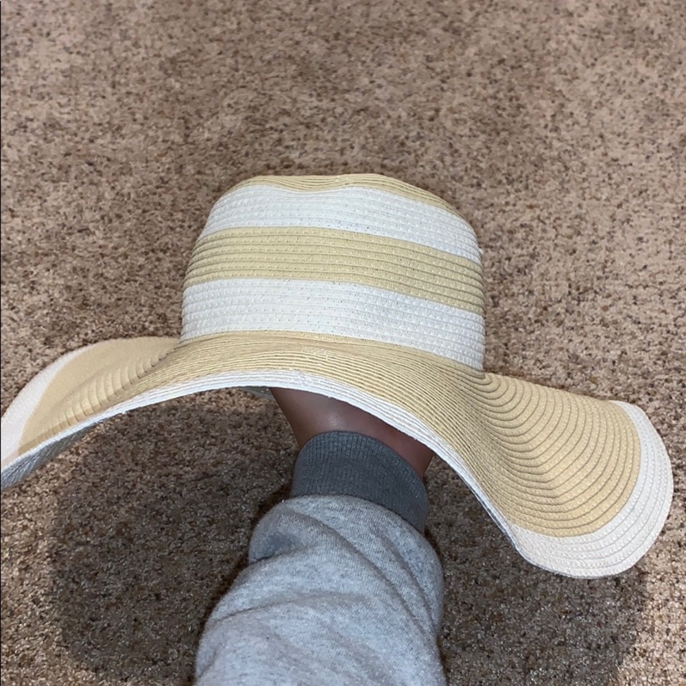 Sun hat